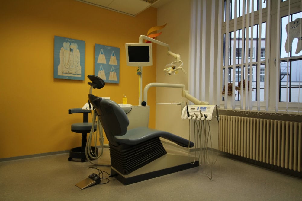 Zahnarztpraxis zu verkaufen 2496 Leipzig – praxisangebote.dental – Zahnmedizinische Praxisbörse (12) Zahnarztpraxis zu verkaufen 2496 Leipzig - praxisangebote.dental - Zahnmedizinische Praxisbörse