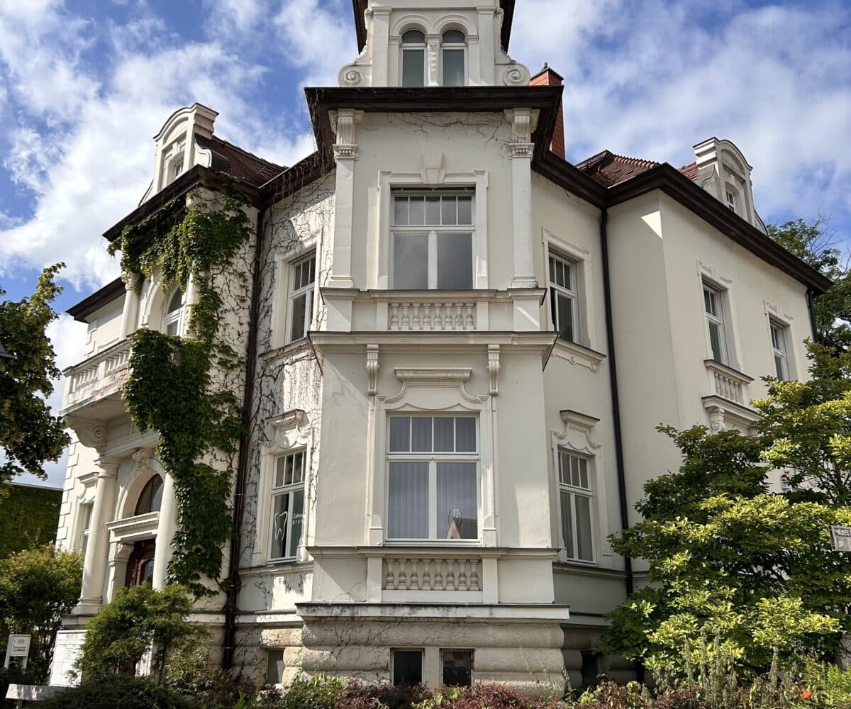 Zahnarztpraxis zu verkaufen 2752 Leipzig - praxisangebote.dental - Zahnmedizinische Praxisbörse