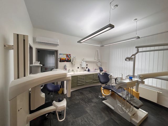 Zahnarztpraxis zu verkaufen 2754 – Leipzig 04509 – praxisangebote.dental – Zahnmedizinische Praxisbörse (10) Zahnarztpraxis zu verkaufen 2754 - Leipzig 04509 - praxisangebote.dental - Zahnmedizinische Praxisbörse